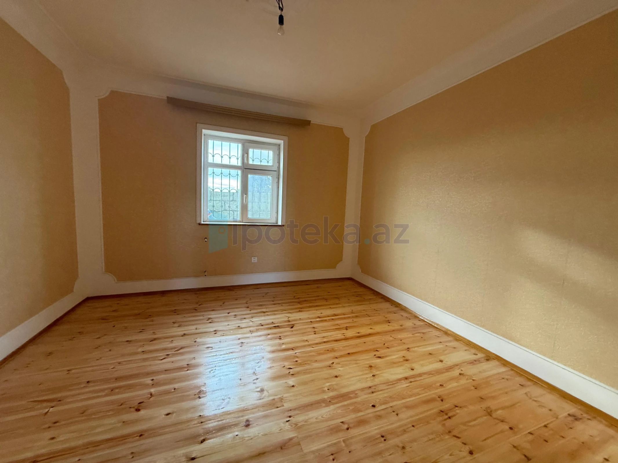 Satılır 3 otaqlı həyət evi 90 m²