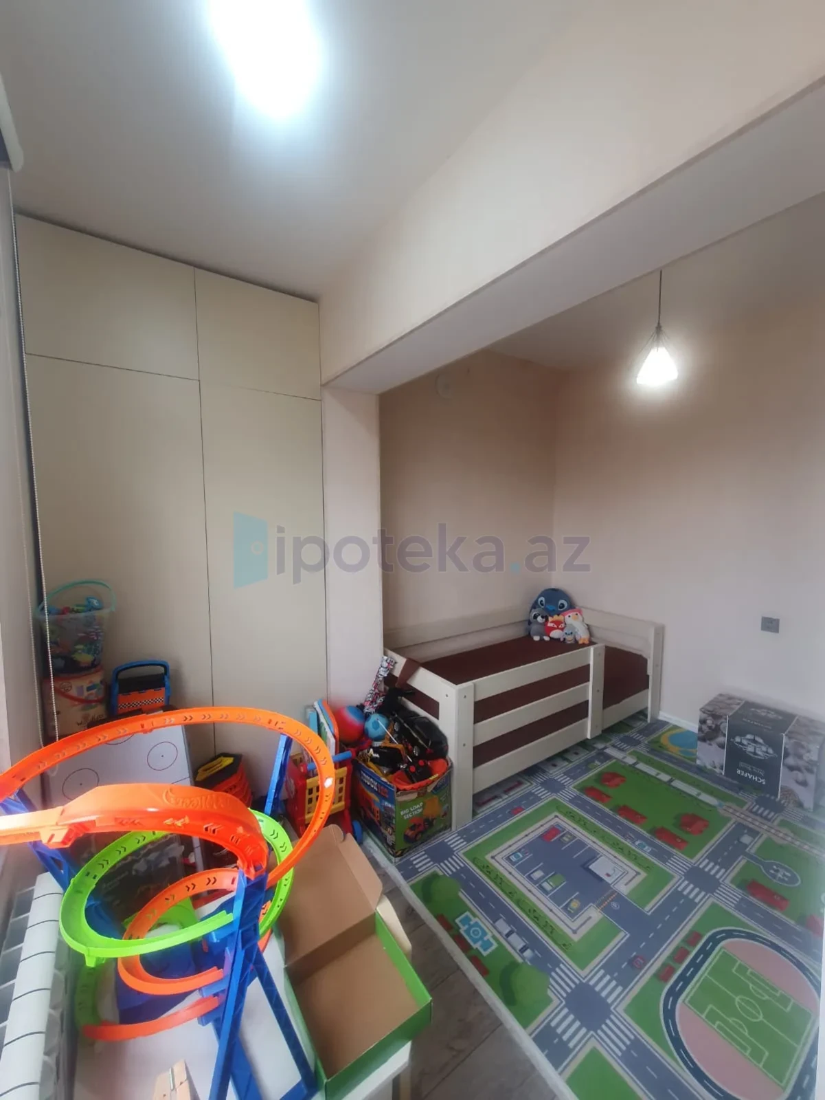 Satılır 3 otaqlı köhnə tikili 59 m²