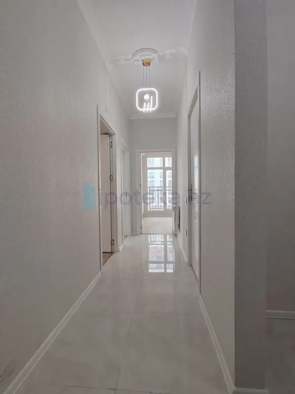 Satılır 3 otaqlı yeni tikili 99 m²