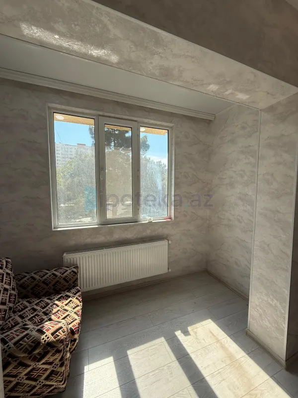 Satılır 1 otaqlı köhnə tikili 40 m²