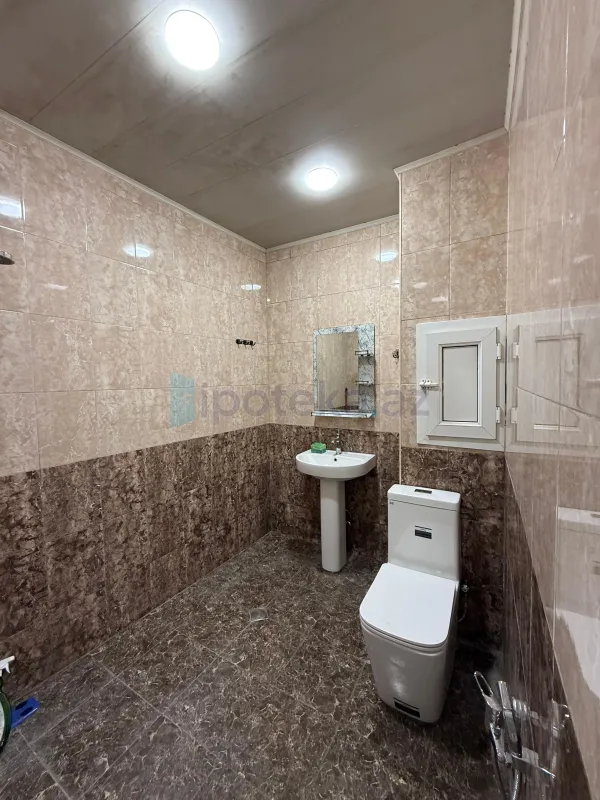 Satılır 1 otaqlı köhnə tikili 40 m²