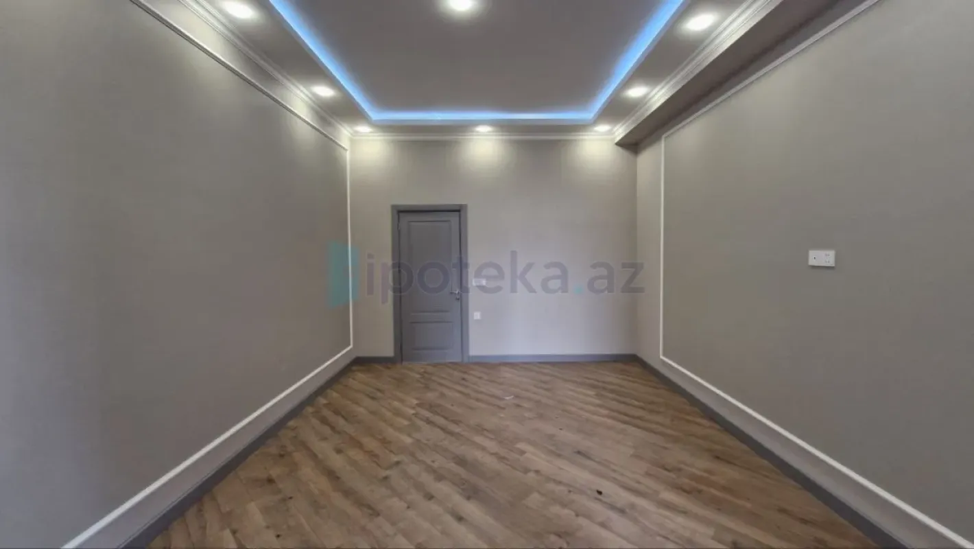 Satılır 3 otaqlı yeni tikili 111 m²