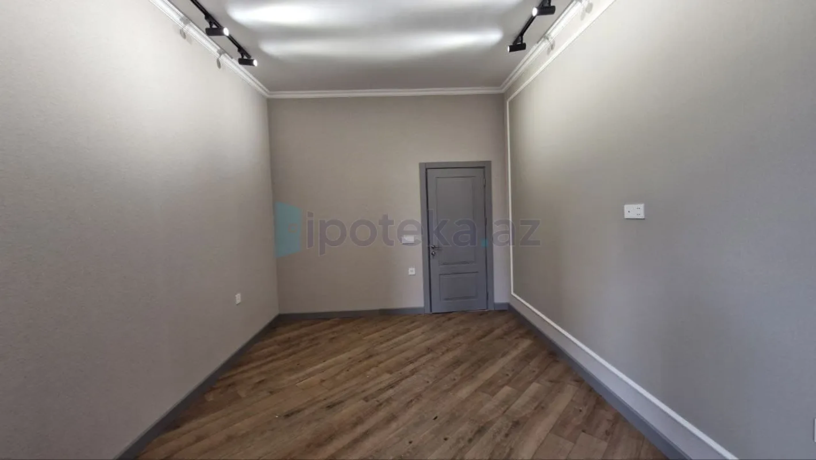 Satılır 3 otaqlı yeni tikili 111 m²