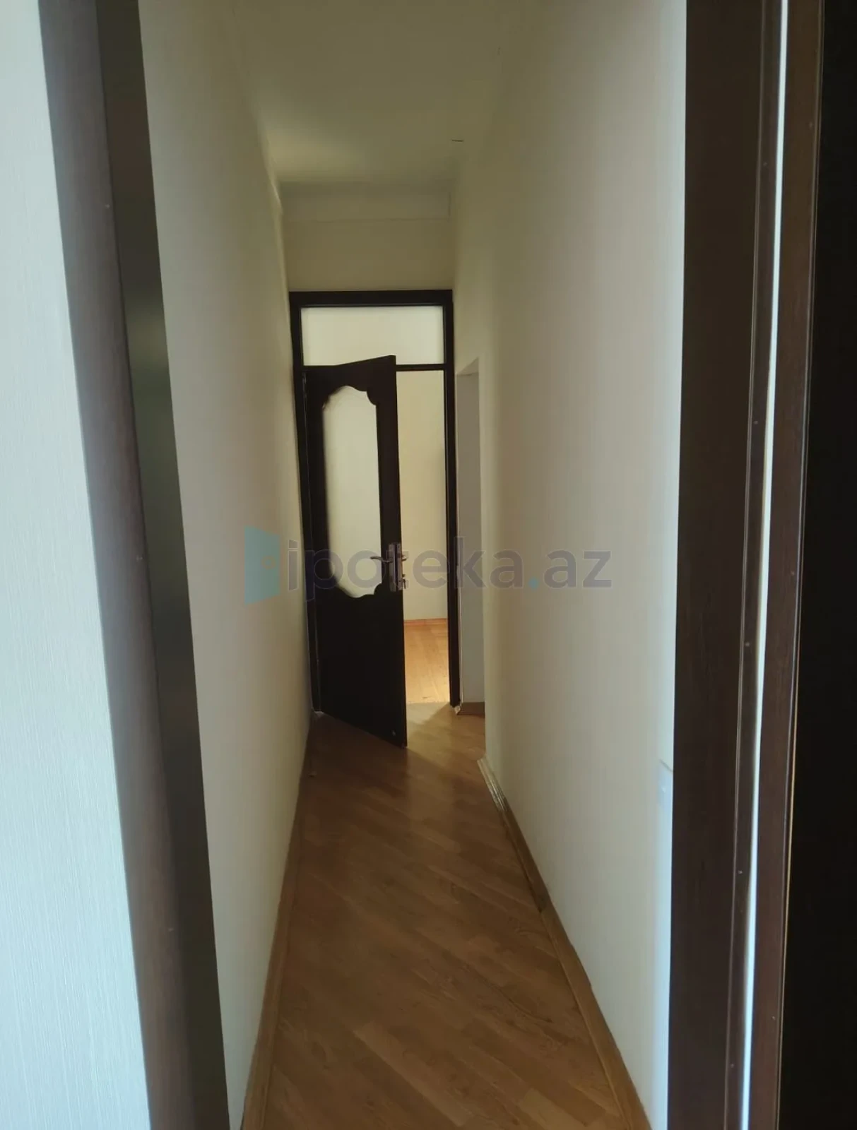 Satılır 4 otaqlı həyət evi 201 m²