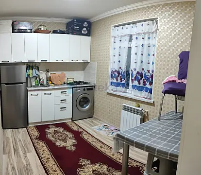 Satılır 2 otaqlı həyət evi 79 m²