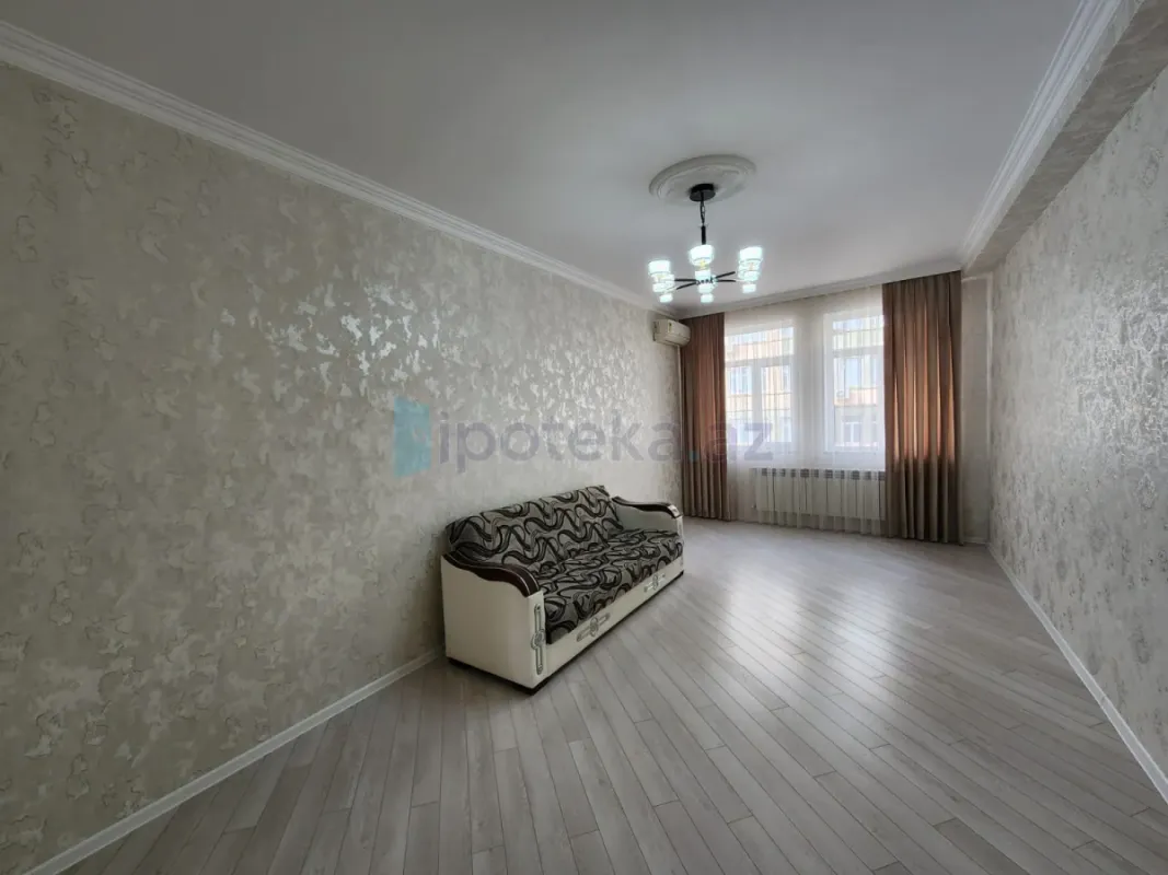 Satılır 3 otaqlı yeni tikili 90.2 m²