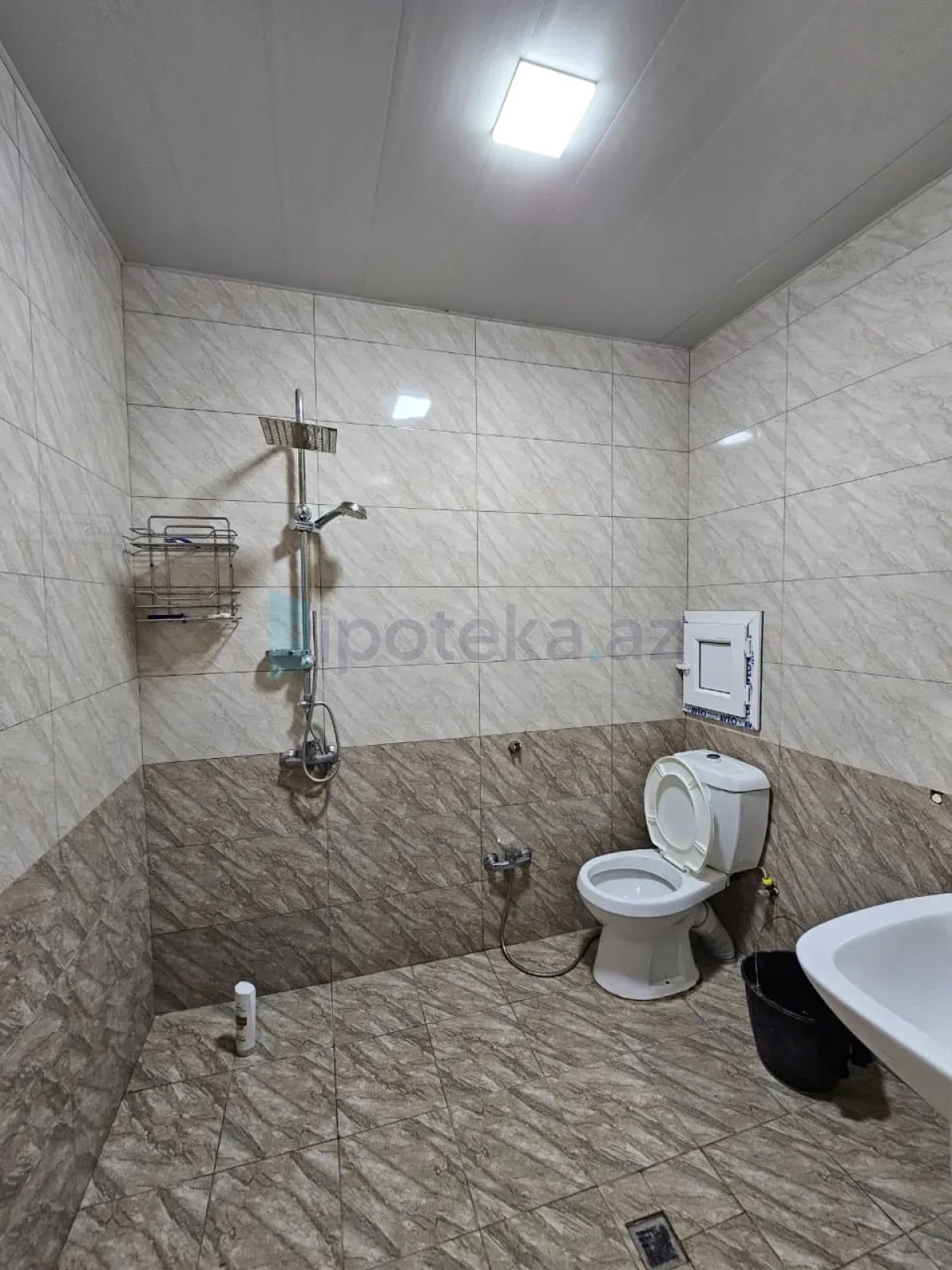 Satılır 2 otaqlı yeni tikili 70 m²