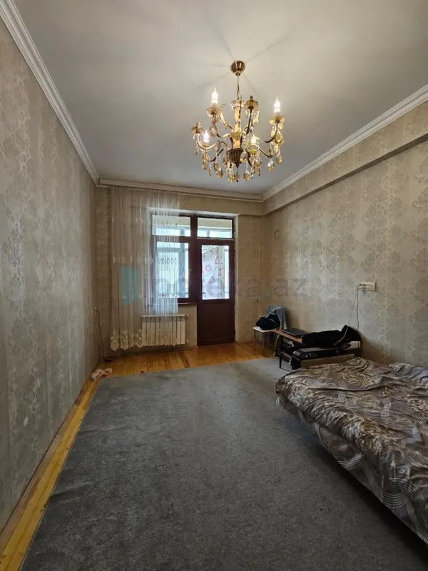 Satılır 2 otaqlı yeni tikili 70 m²