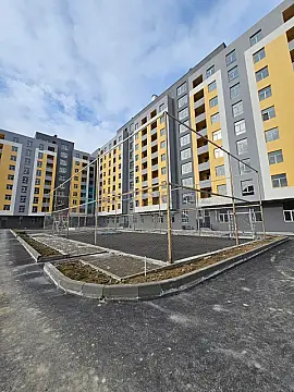 Satılır 2 otaqlı yeni tikili 66 m²