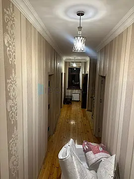 Satılır 5 otaqlı yeni tikili 140 m²