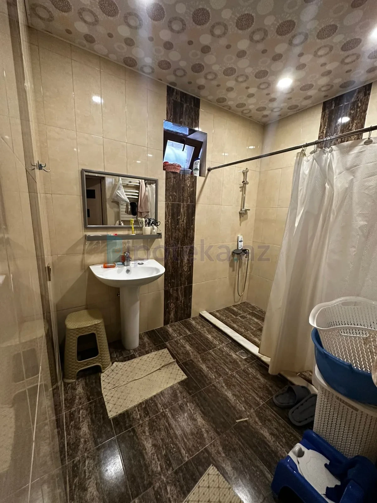 Satılır 5 otaqlı yeni tikili 140 m²