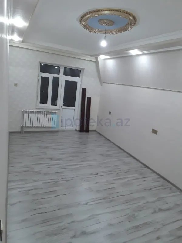 Satılır 2 otaqlı yeni tikili 60 m²
