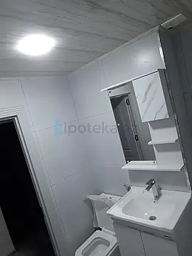 Satılır 2 otaqlı yeni tikili 60 m²