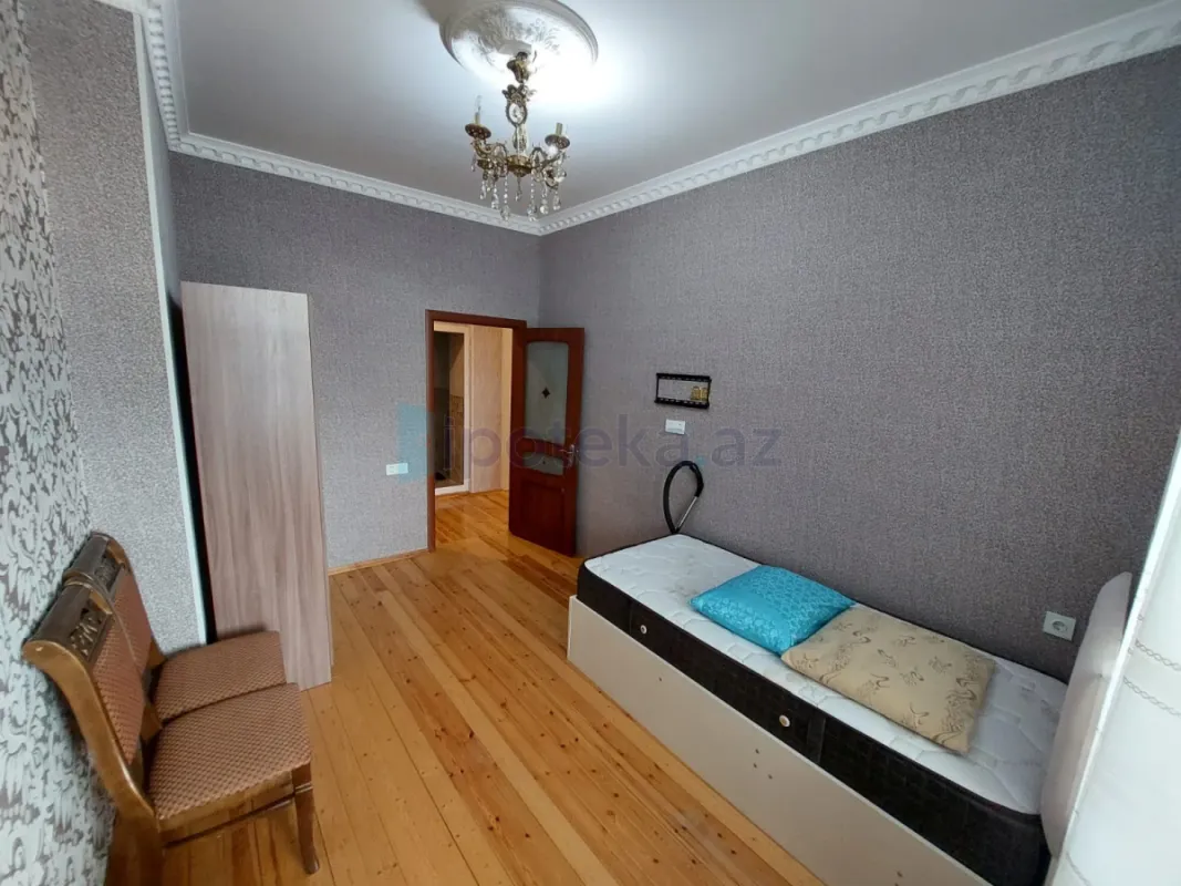 Satılır 3 otaqlı yeni tikili 100 m²