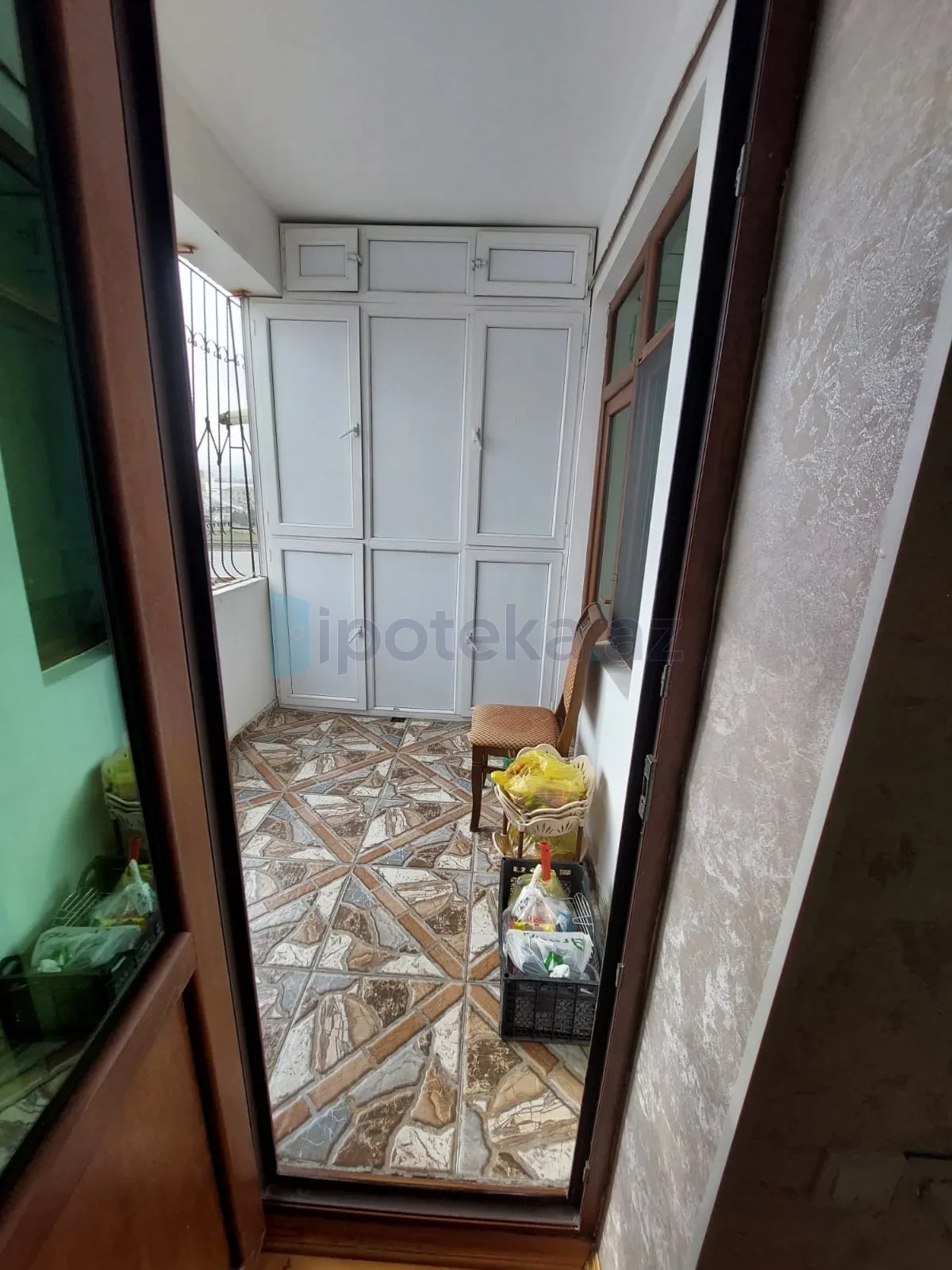 Satılır 3 otaqlı yeni tikili 100 m²