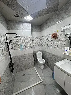 Satılır 3 otaqlı yeni tikili 75 m²