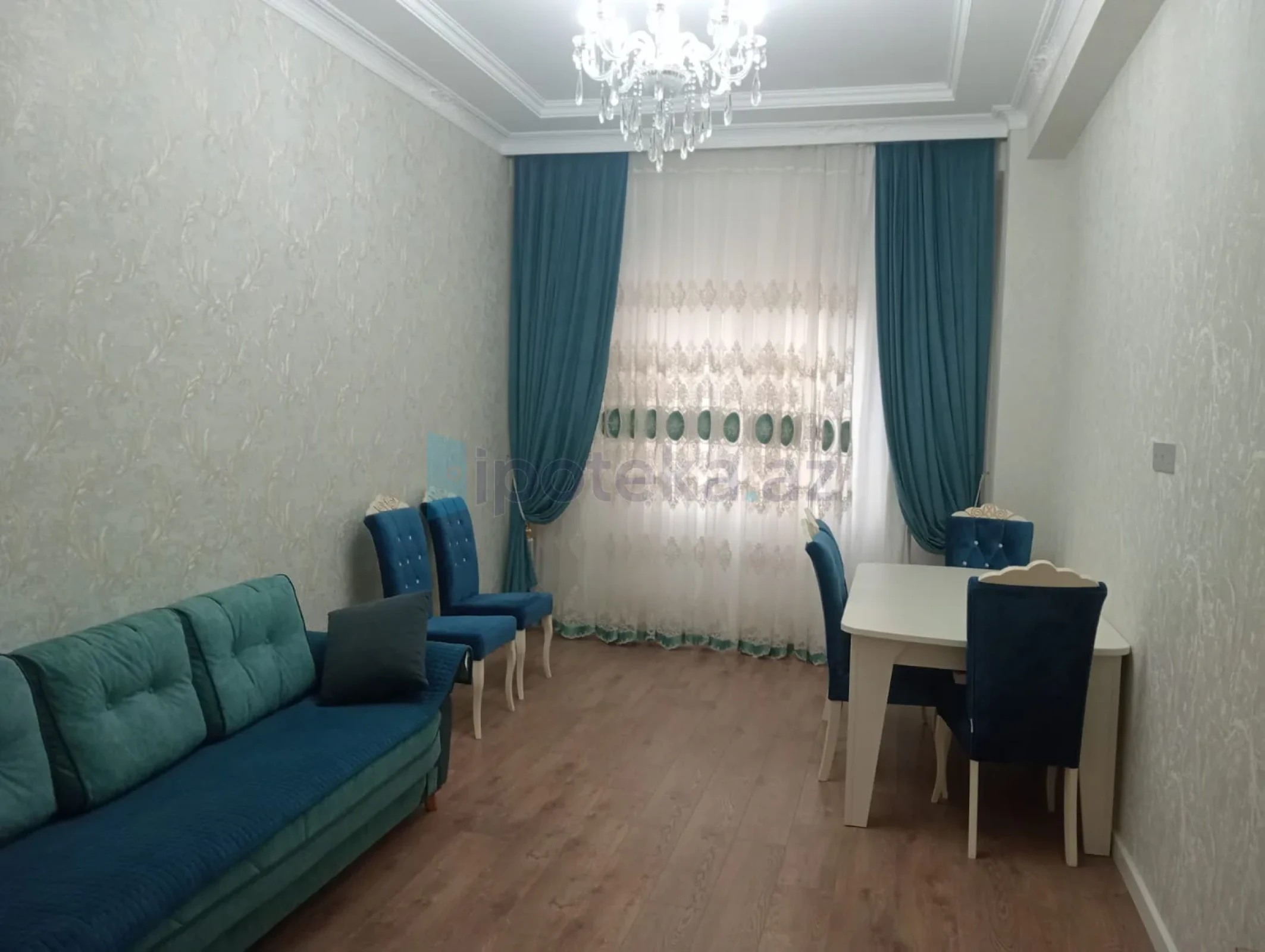 Satılır 3 otaqlı yeni tikili 82 m²