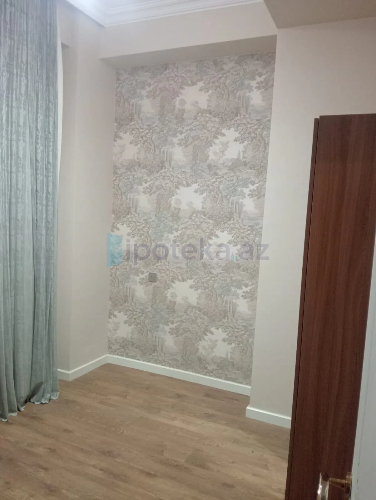 Satılır 3 otaqlı yeni tikili 82 m²