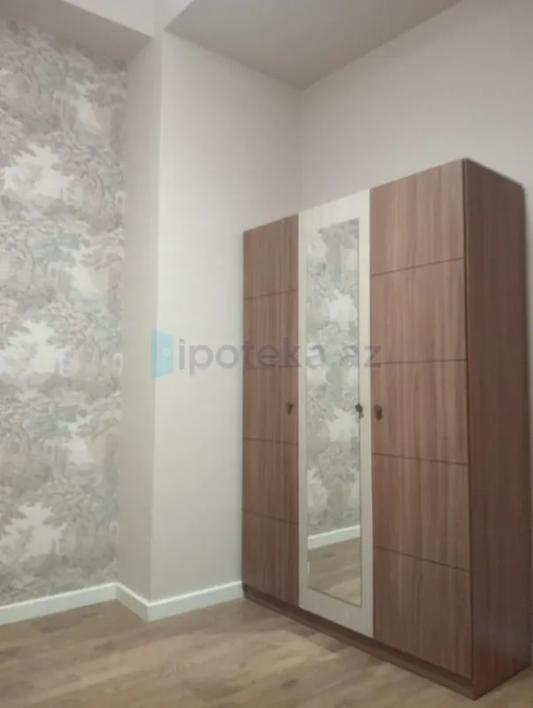 Satılır 3 otaqlı yeni tikili 82 m²