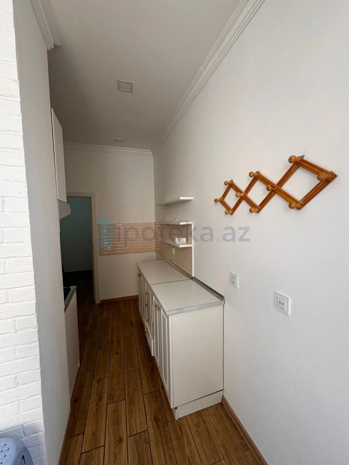 Satılır 2 otaqlı yeni tikili 75.5 m²