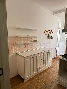 Satılır 2 otaqlı yeni tikili 75.5 m²