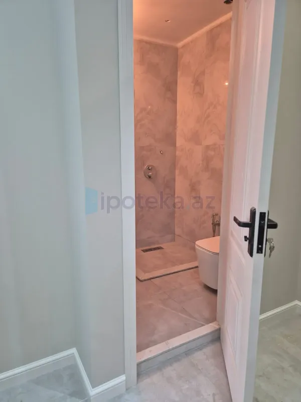 Satılır 2 otaqlı yeni tikili 55 m²