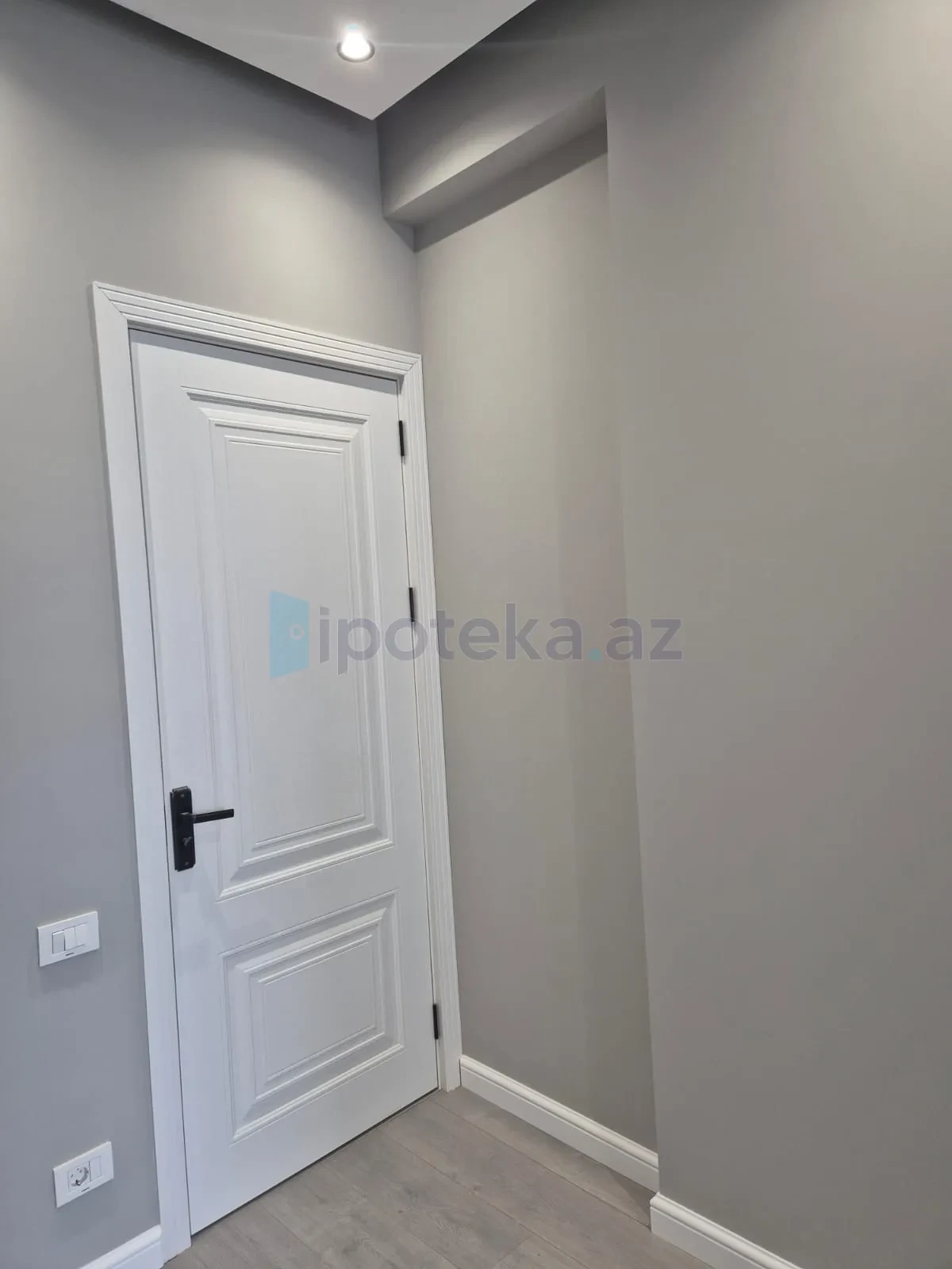 Satılır 2 otaqlı yeni tikili 55 m²