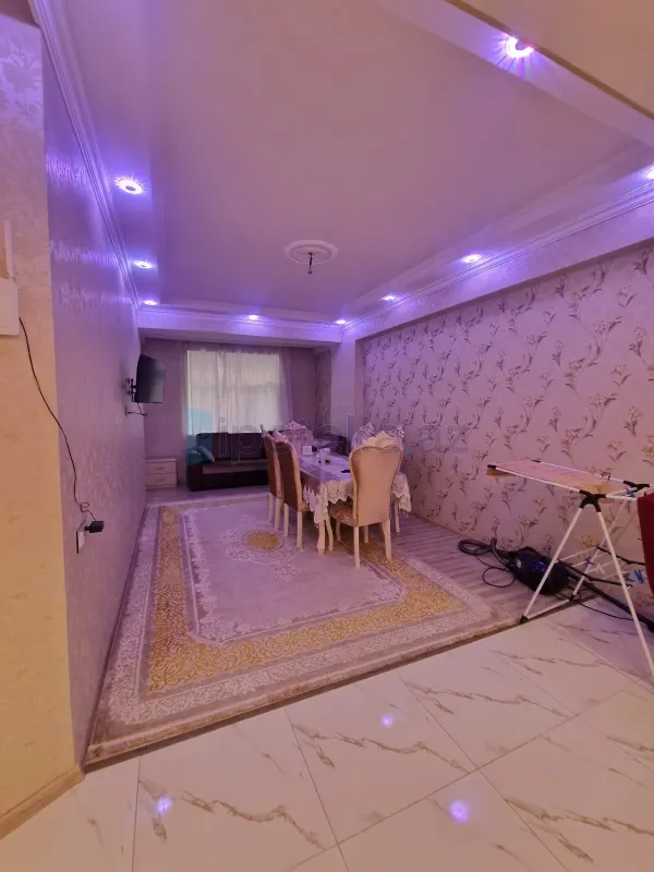 Satılır 2 otaqlı yeni tikili 61 m²