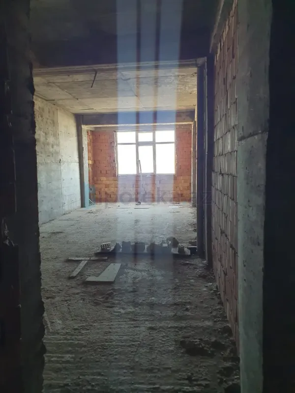 Satılır 4 otaqlı yeni tikili 183 m²