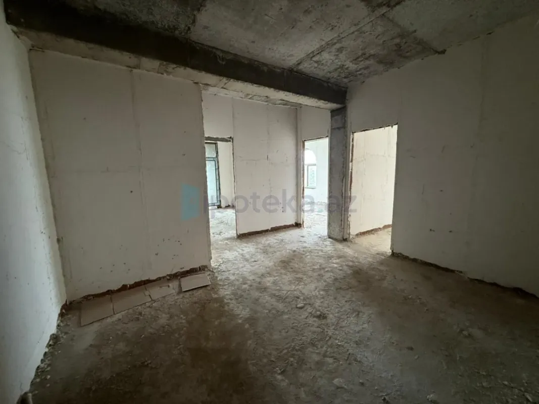 Satılır 3 otaqlı yeni tikili 115 m²