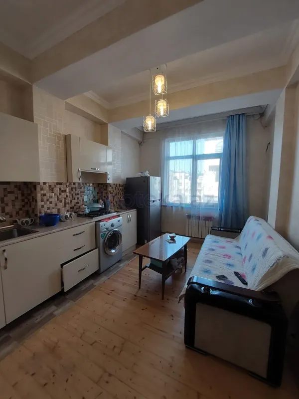 Satılır 2 otaqlı yeni tikili 70 m²