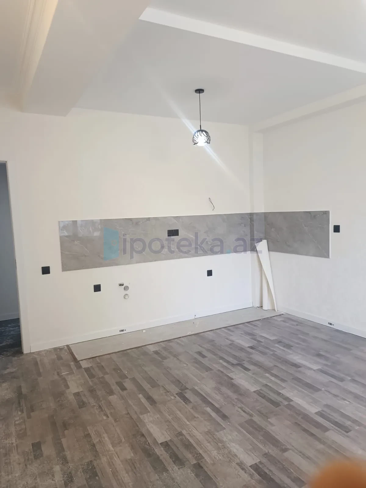 Satılır 2 otaqlı yeni tikili 57 m²