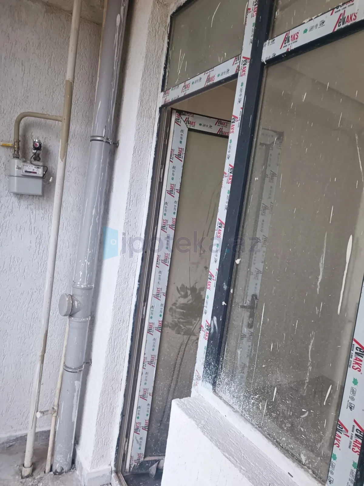 Satılır 2 otaqlı yeni tikili 57 m²