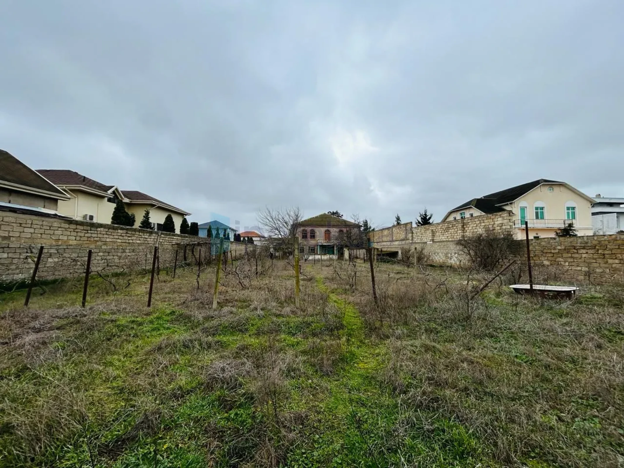 Satılır torpaq sahəsi 24 m²