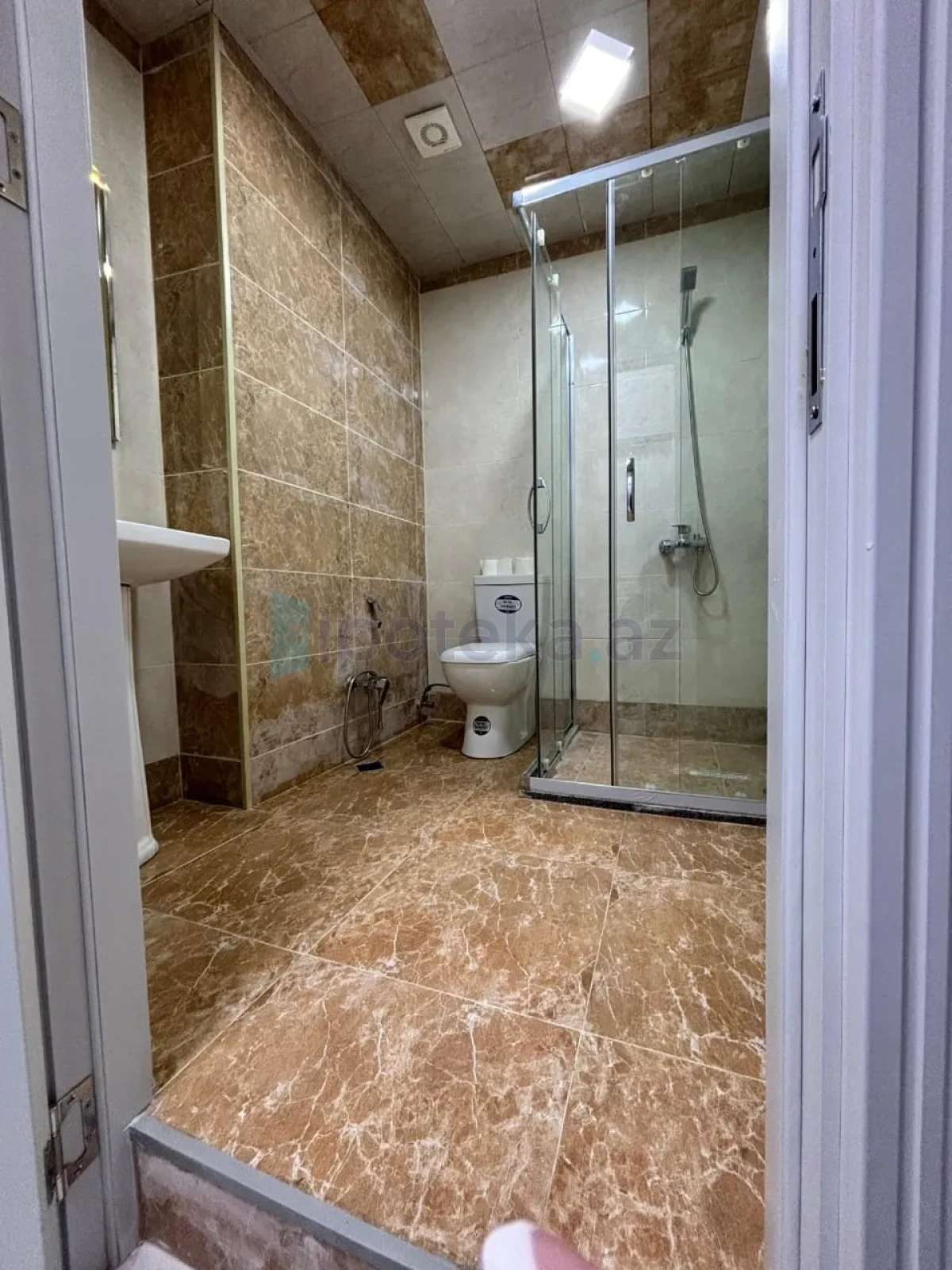 Satılır 3 otaqlı yeni tikili 95 m²