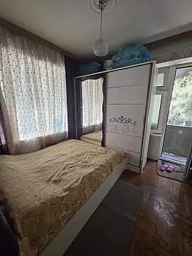 Satılır 3 otaqlı köhnə tikili 70 m²