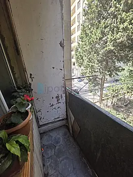 Satılır 3 otaqlı köhnə tikili 70 m²