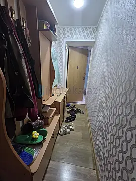 Satılır 3 otaqlı köhnə tikili 70 m²