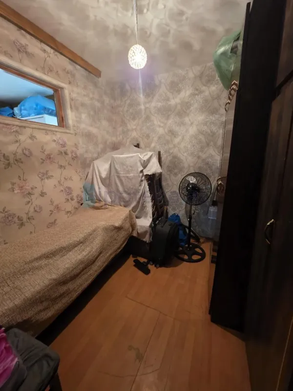 Satılır 3 otaqlı köhnə tikili 70 m²