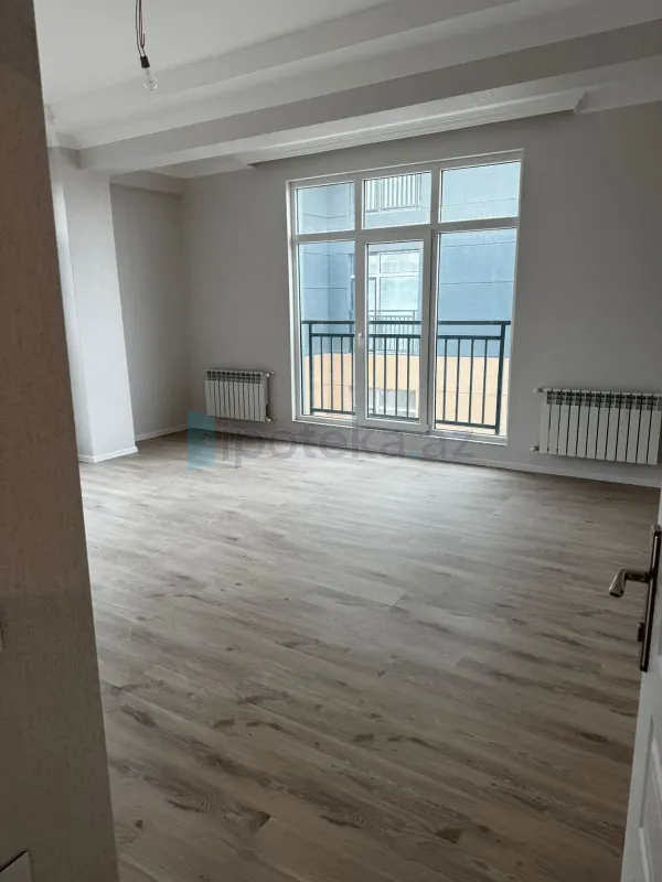 Satılır 3 otaqlı yeni tikili 75 m²