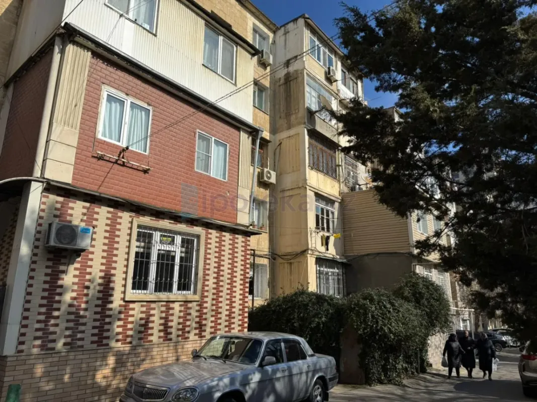 Satılır 2 otaqlı köhnə tikili 37 m²