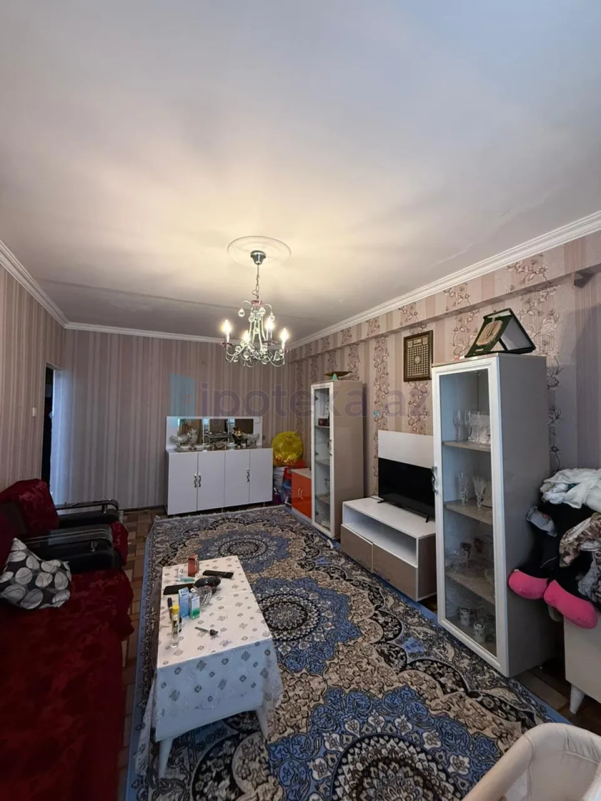 Satılır 3 otaqlı köhnə tikili 80 m²