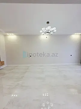Satılır 4 otaqlı mənzil 140 m²