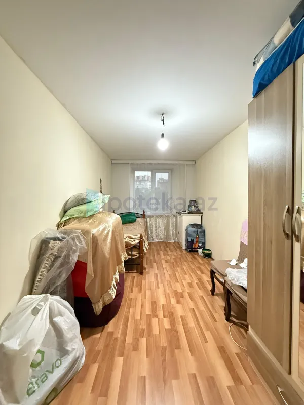 Satılır 2 otaqlı köhnə tikili 45 m²