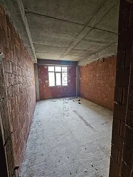 Satılır 2 otaqlı yeni tikili 68 m²