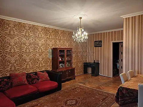 Satılır 3 otaqlı köhnə tikili 120 m² — Bakı, Nəsimi 3 otaq 120.00 m²