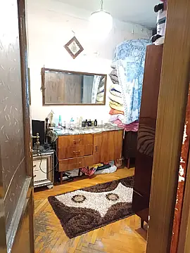 Satılır 3 otaqlı köhnə tikili 120 m²