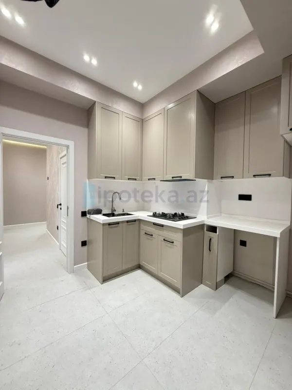 Satılır 2 otaqlı yeni tikili 63 m²