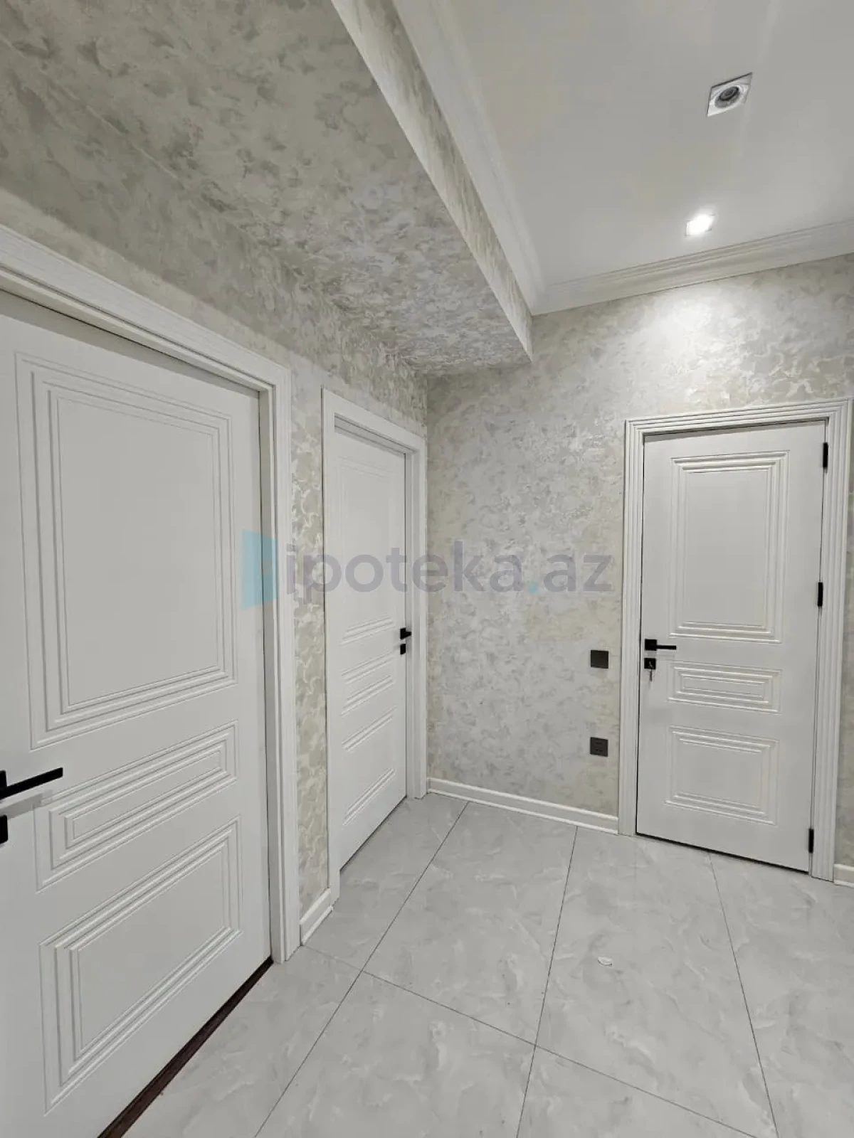 Satılır 2 otaqlı yeni tikili 54 m²