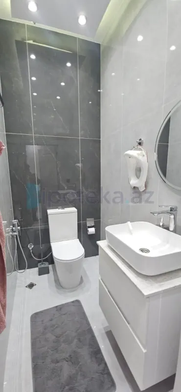 Satılır 3 otaqlı yeni tikili 107 m²